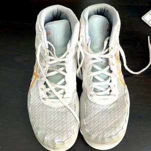ASICS men’s wrestling shoes